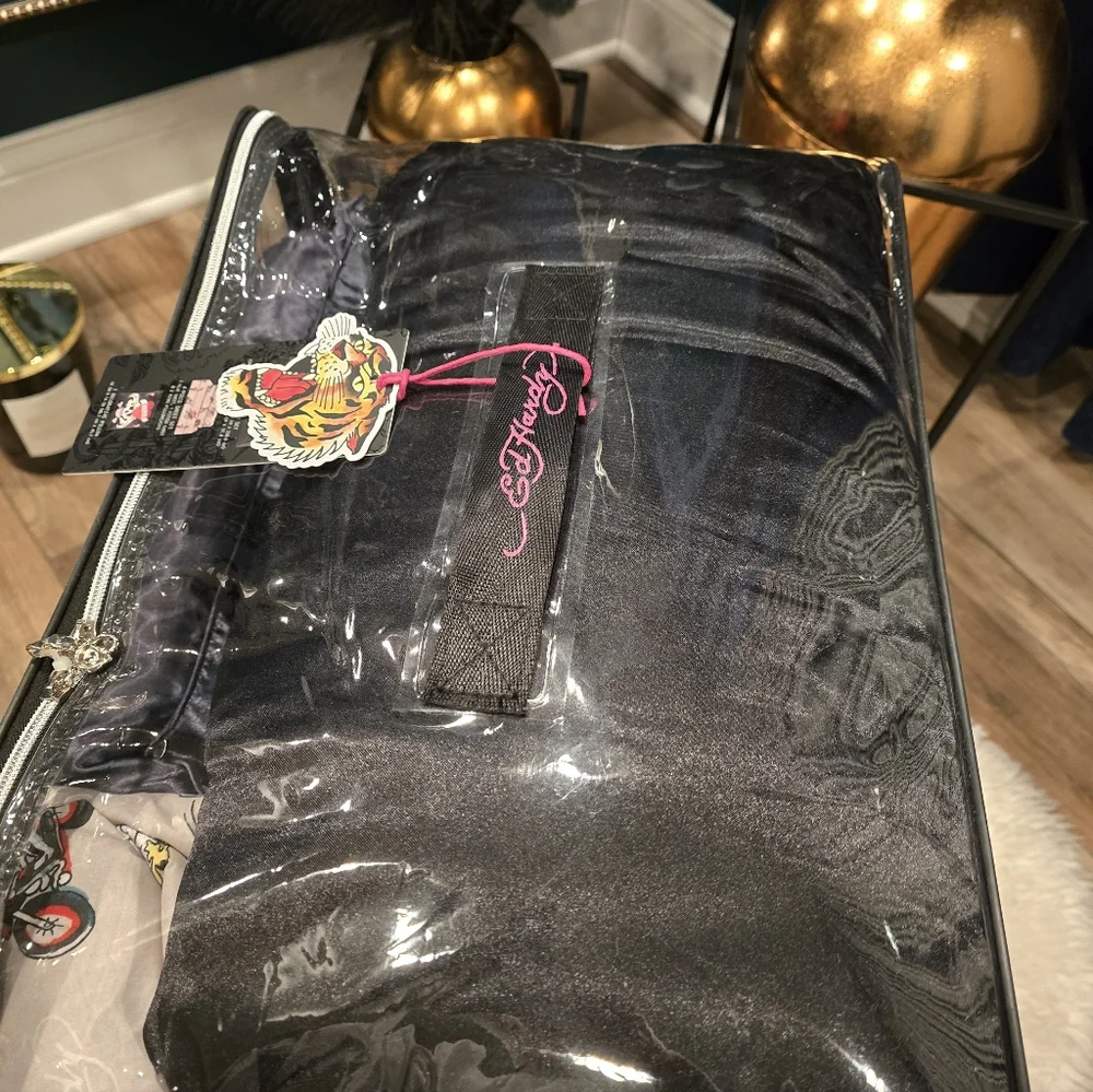 Ed Hardy ed hardy